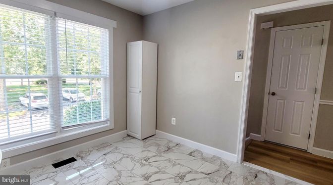 Empty room, Interior, Marble