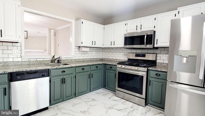 Interior, Kitchen, Marble, Stainless Steel Appliances
