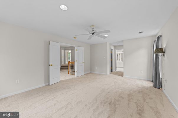 Empty room, Interior, Recessed Lighting
