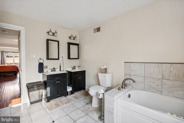 Bathroom, Dual Sink Vanities, Interior, Wood Texture Flooring