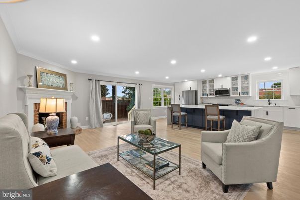 Fireplace, Interior, Kitchen, Living room, Recessed Lighting, Wood Texture Flooring