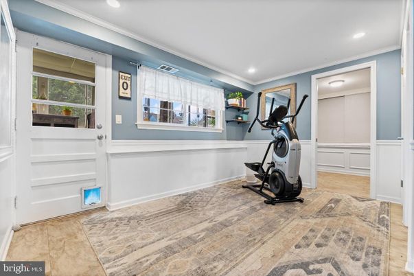 Fitness Equipment, Interior, Recessed Lighting