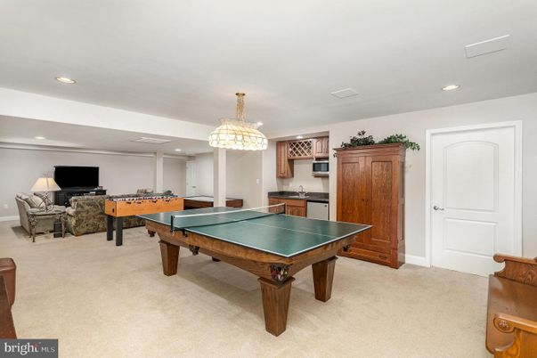 Billiard Table, Chandelier, Game Room, Interior, Living room, Recessed Lighting