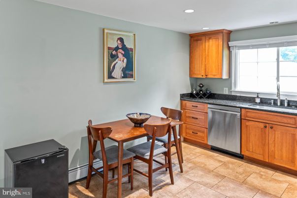 Dining room, Interior, Kitchen, Recessed Lighting