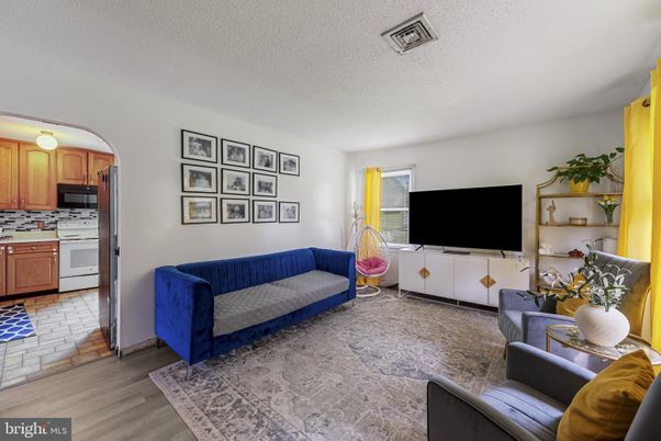 Interior, Kitchen, Living room, Stainless Steel Appliances, Wood Texture Flooring