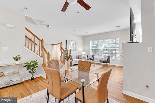 Dining room, Interior, Living room, Recessed Lighting, Wood Texture Flooring