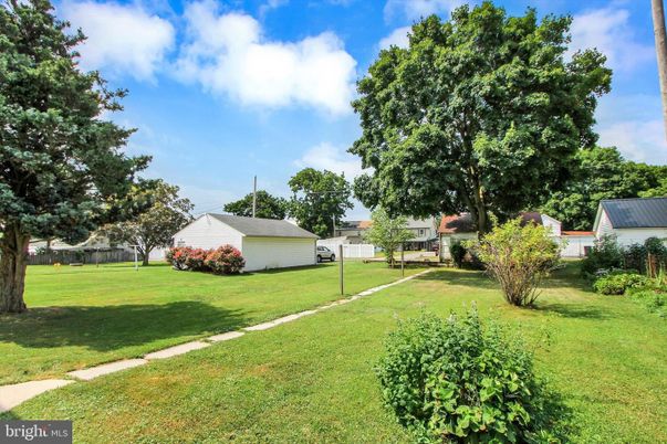 Backyard, Detached Garage, Exterior