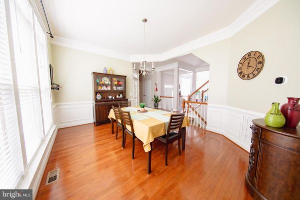 Chandelier, Dining room, Interior, Wood Texture Flooring