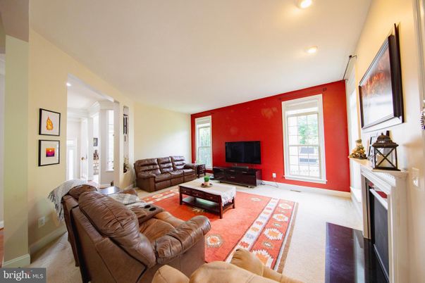 Fireplace, Interior, Living room, Recessed Lighting