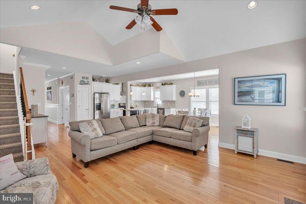 Dining room, Interior, Kitchen, Living room, Pendant Lights, Recessed Lighting, Stainless Steel Appliances, Wood Texture Flooring