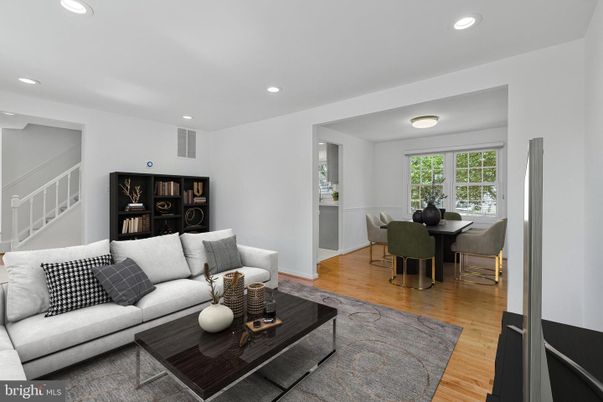 Dining room, Interior, Living room, Recessed Lighting, Wood Texture Flooring