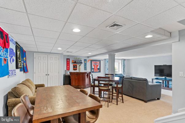 Dining room, Interior, Living room, Recessed Lighting