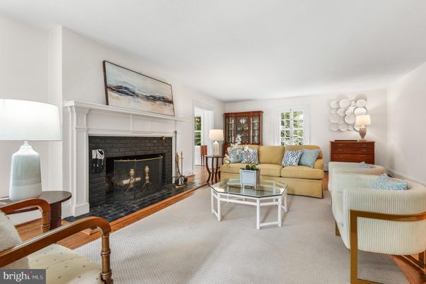 Fireplace, Interior, Living room