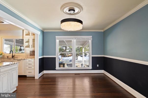 Chandelier, Empty room, Interior, Kitchen, Wood Texture Flooring