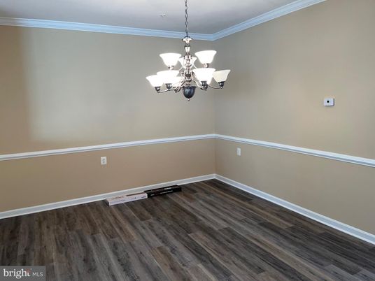 Chandelier, Empty room, Interior, Wood Texture Flooring