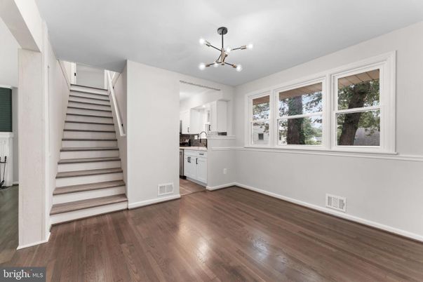 Interior, Kitchen, Pendant Lights, Wood Texture Flooring