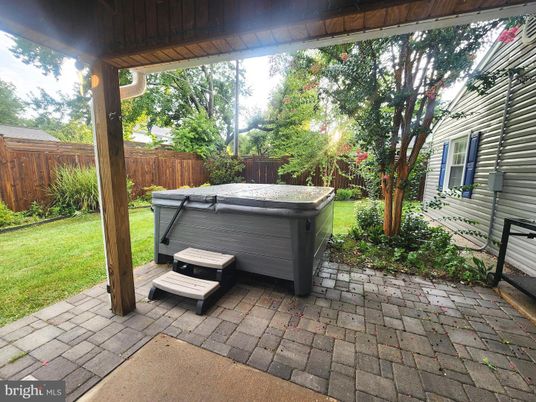 Backyard, Exterior, Hot Tub