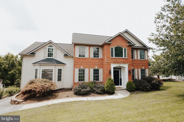 Exterior, Facade, Brick Facade, Brick Traditional