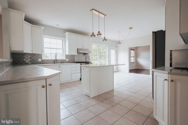 Interior, Kitchen, Pendant Lights