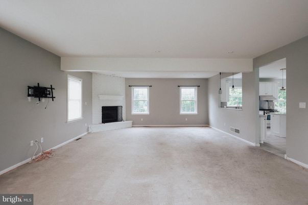 Empty room, Fireplace, Interior