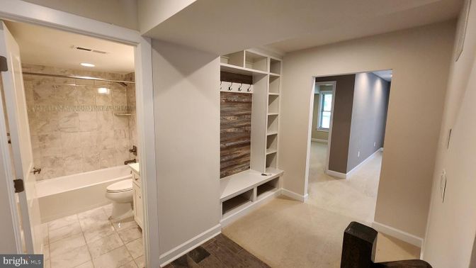 Bathroom, Interior, Marble, Marble Walls, Recessed Lighting