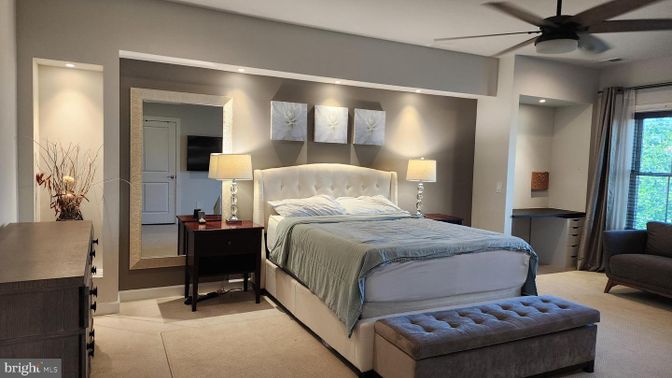Bedroom, Interior, Recessed Lighting