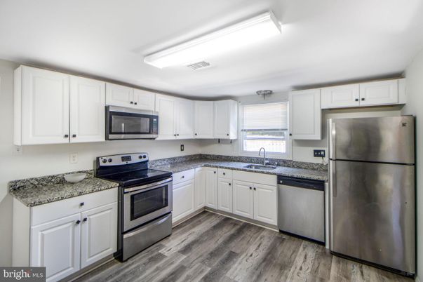 Interior, Kitchen, Stainless Steel Appliances, Wood Texture Flooring