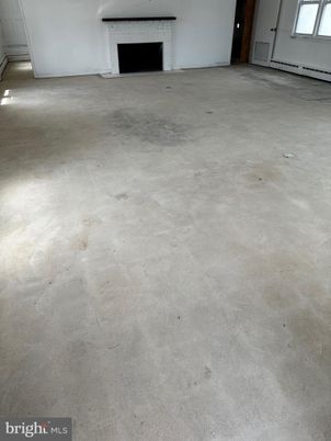 Empty room, Fireplace, Interior