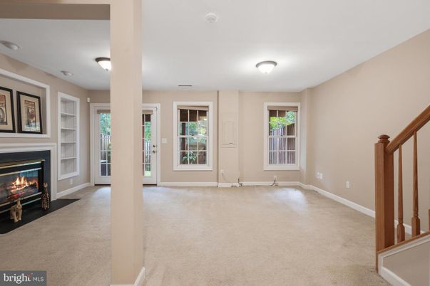 Empty room, Fireplace, Interior