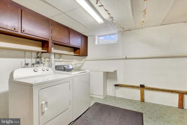 Interior, Washer
