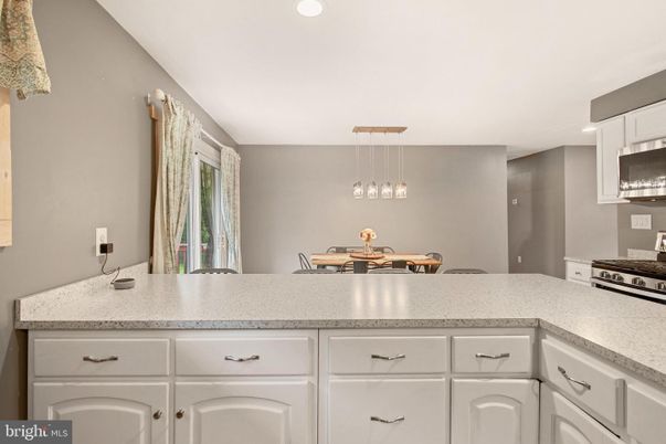 Dining room, Interior, Kitchen, Pendant Lights, Recessed Lighting