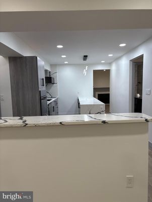 Interior, Kitchen, Pendant Lights, Recessed Lighting