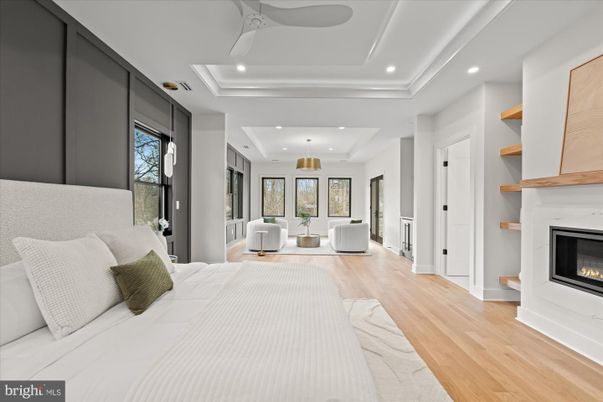Bedroom, Fireplace, Interior, Recessed Lighting, Wood Texture Flooring