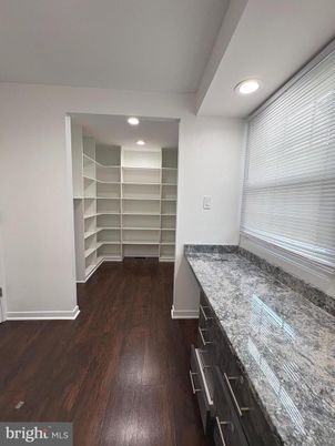 Interior, Recessed Lighting, Walk-in Closets, Wood Texture Flooring