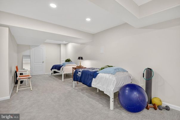 Bedroom, Interior, Recessed Lighting