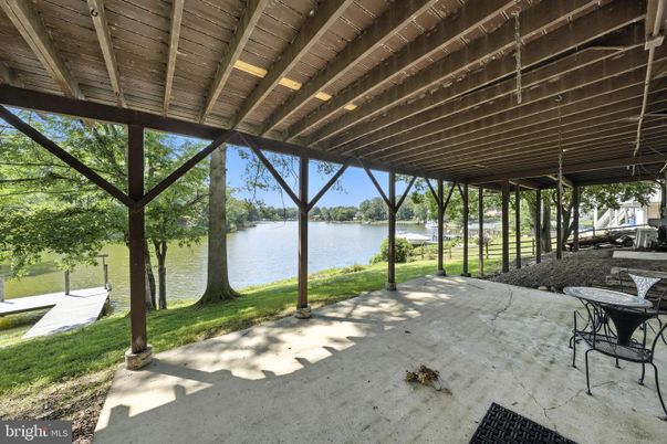 Exterior, Water