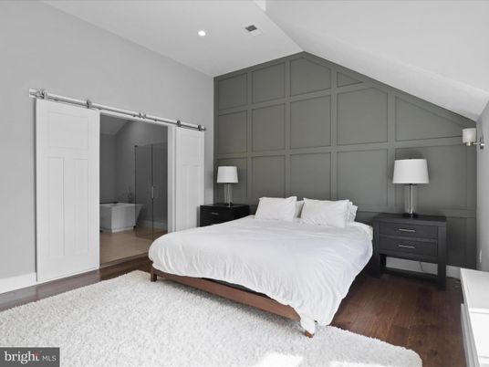 Bathroom, Bedroom, Interior, Recessed Lighting, Wood Texture Flooring