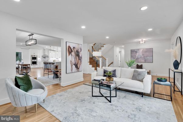 Dining room, Interior, Kitchen, Living room, Pendant Lights, Recessed Lighting, Stainless Steel Appliances, Wood Texture Flooring