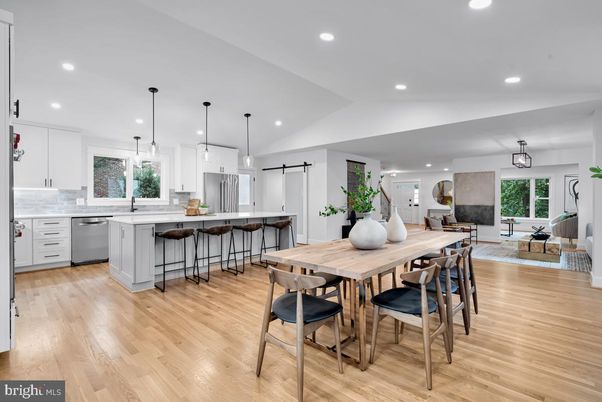 Interior, Kitchen, Living room, Pendant Lights, Recessed Lighting, Stainless Steel Appliances, Wood Texture Flooring