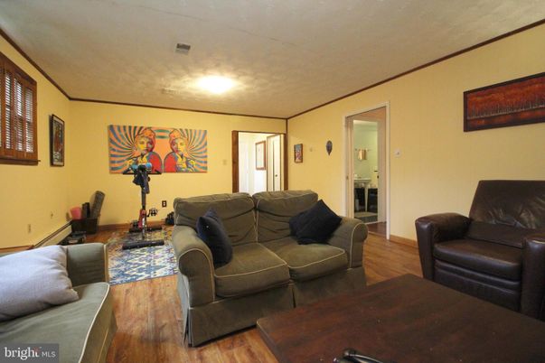 Fitness Equipment, Interior, Living room, Wood Texture Flooring