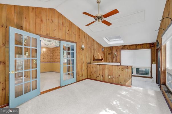 Empty room, Fireplace, Interior, Wooden Walls