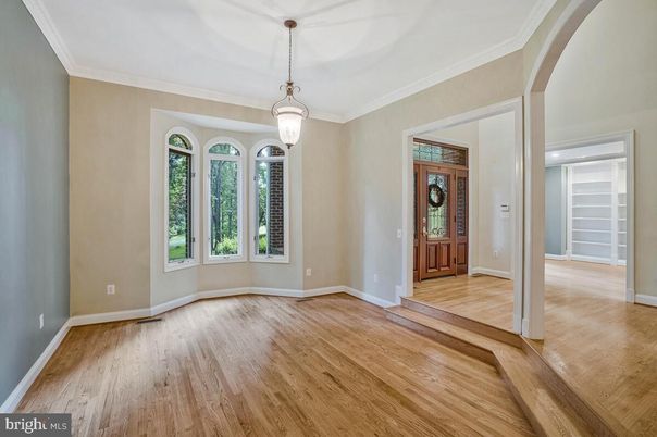 Empty room, Interior, Pendant Lights, Recessed Lighting, Wood Texture Flooring