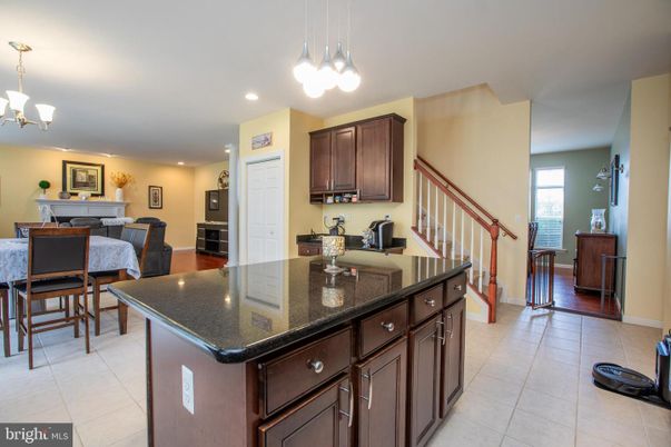 Chandelier, Dining room, Interior, Kitchen, Pendant Lights, Recessed Lighting
