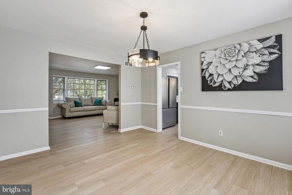 Interior, Living room, Pendant Lights, Wood Texture Flooring