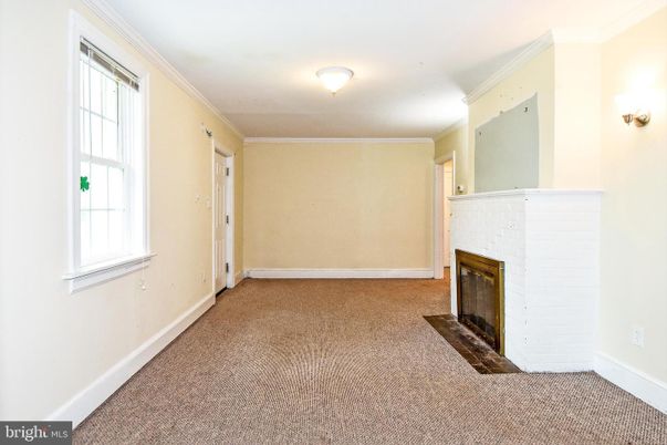 Empty room, Fireplace, Interior