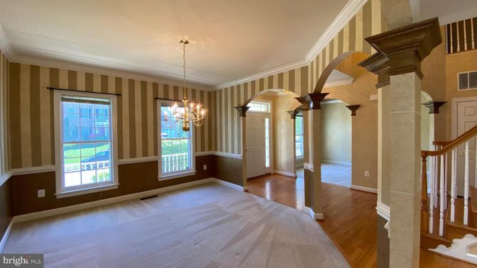 Chandelier, Empty room, Interior, Pendant Lights, Wood Texture Flooring