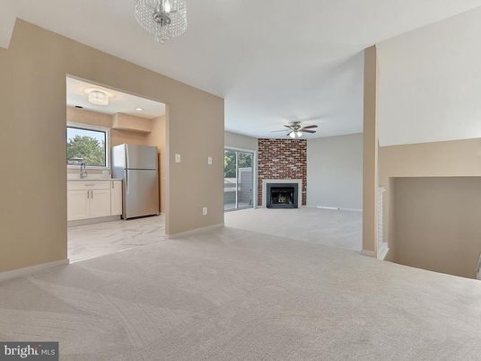 Empty room, Fireplace, Interior, Kitchen, Marble, Recessed Lighting