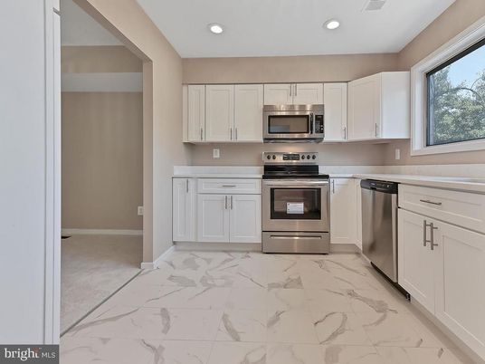 Interior, Kitchen, Marble, Recessed Lighting, Stainless Steel Appliances