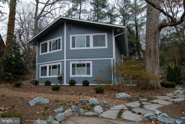 Exterior, Facade, American Craftsman