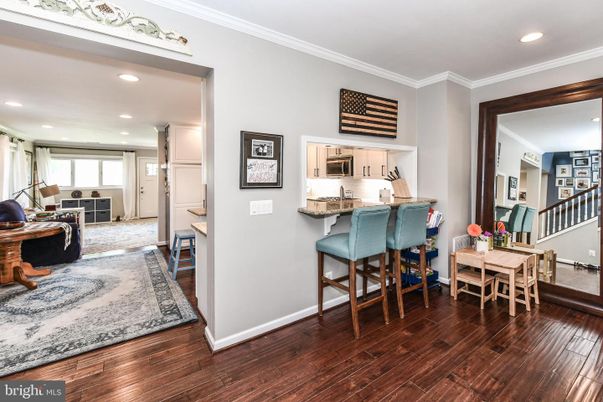 Dining room, Interior, Kitchen, Recessed Lighting, Wood Texture Flooring